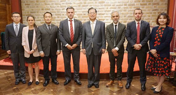 谢元副会长会见乌拉圭卡内洛内斯省省长