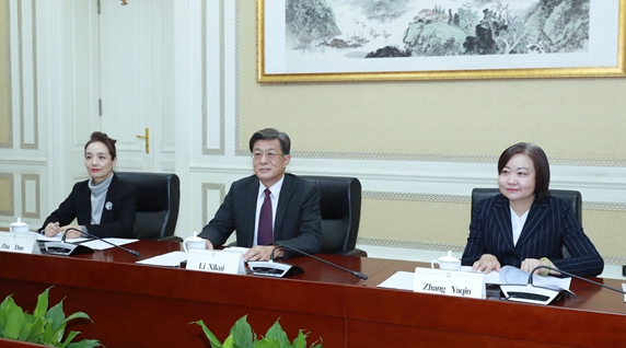 1637585065152371.jpg 43.jpg